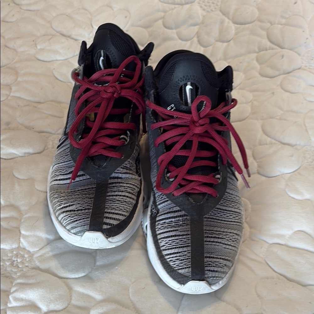 GT Jump anti gravity Nike basketball shoes